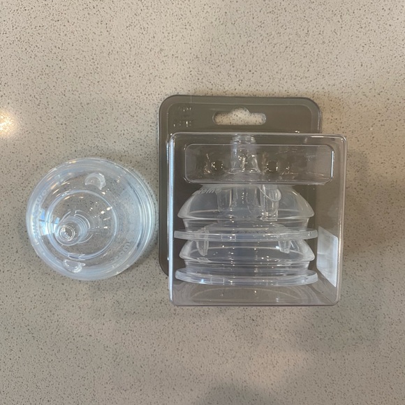 3 slow flow coming tomo bottle nipples NWT - Picture 3 of 5